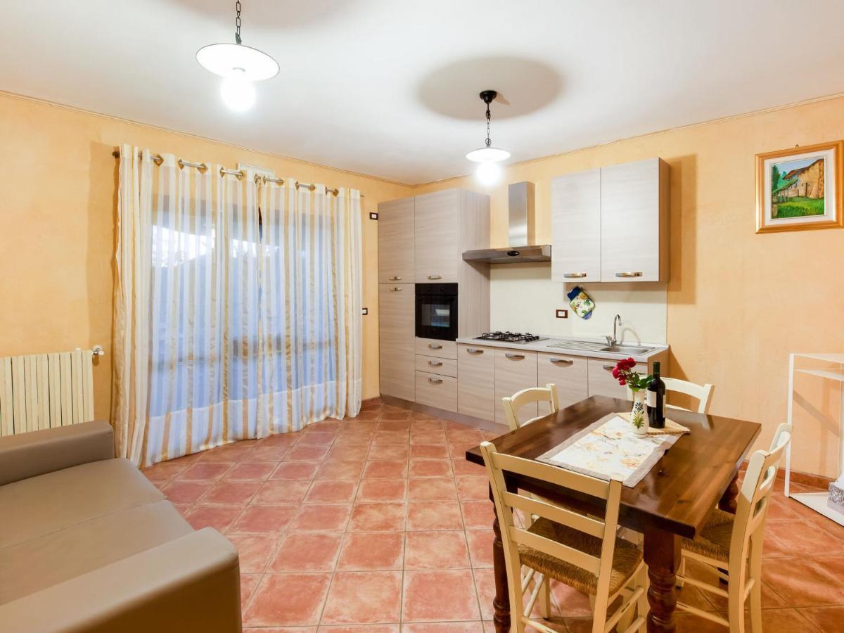 Cozy Chalet At Marone Lake Lombardy With Pool Bagian luar foto